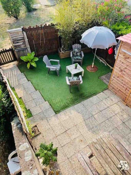 Cosy Villa Patio 세노스 외부 사진